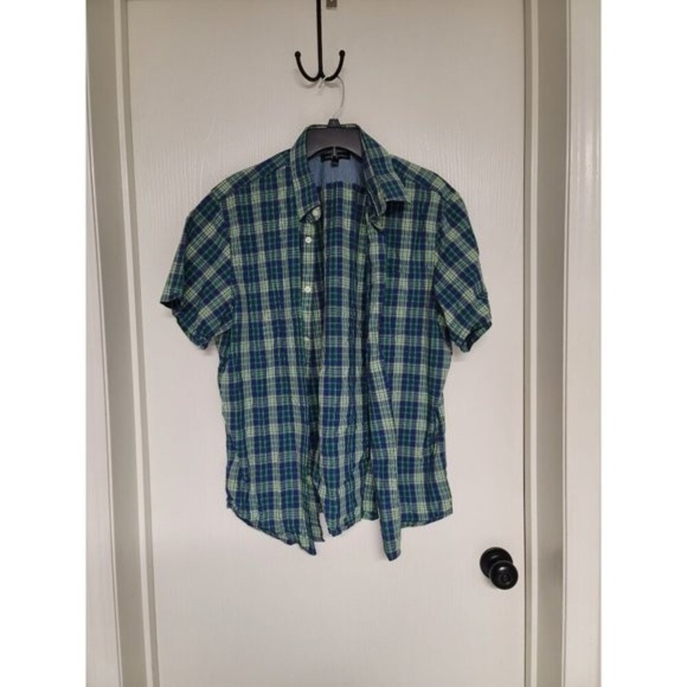mens green and blue plaid patterned button up short sleeved shirt